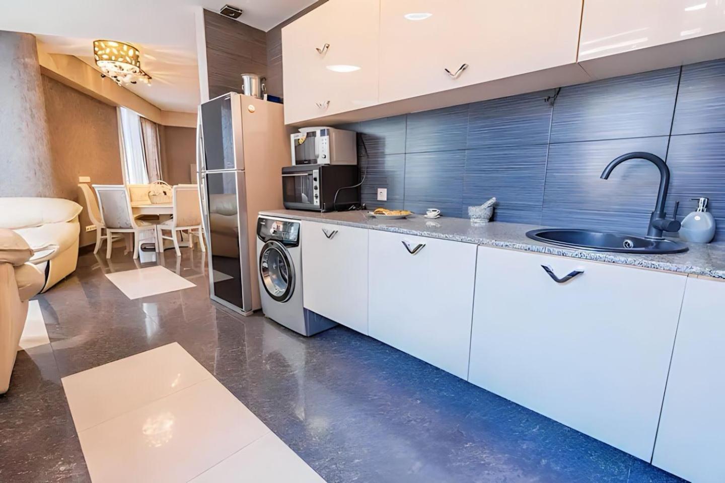 Cabernet Corner Apartman Tbiliszi Kültér fotó